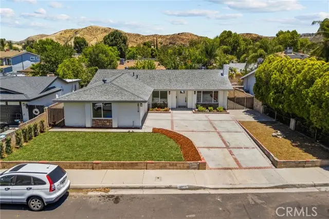 28116 Oaklar, Saugus, CA 91350 - #1