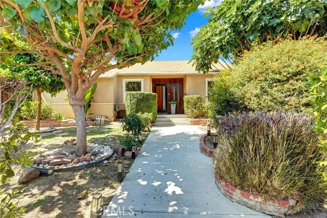 20355 Mobil, Winnetka, CA 91306 - #2