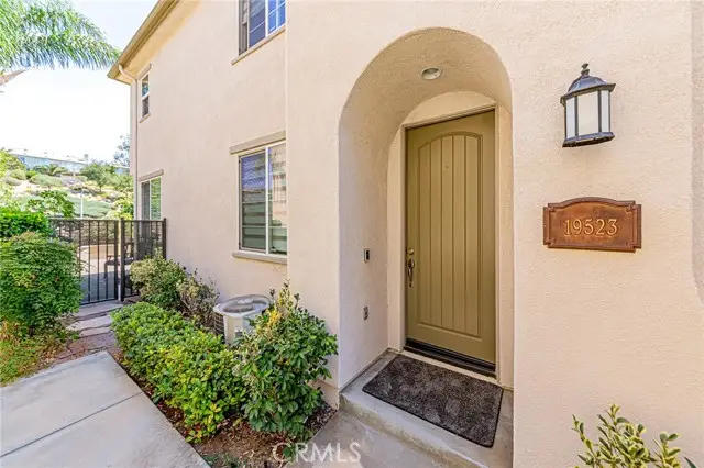 19523 Opal Lane, Saugus, CA 91350 - #2