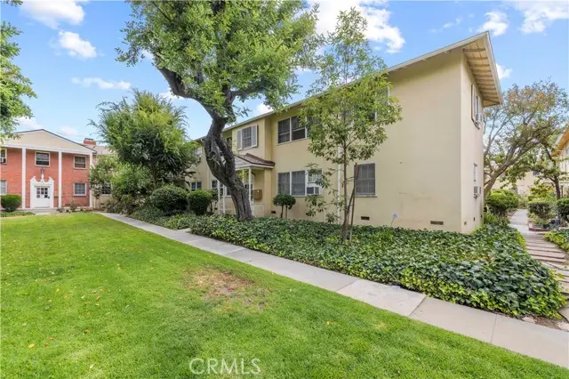 527 Maple, Glendale, CA 91205 - #3