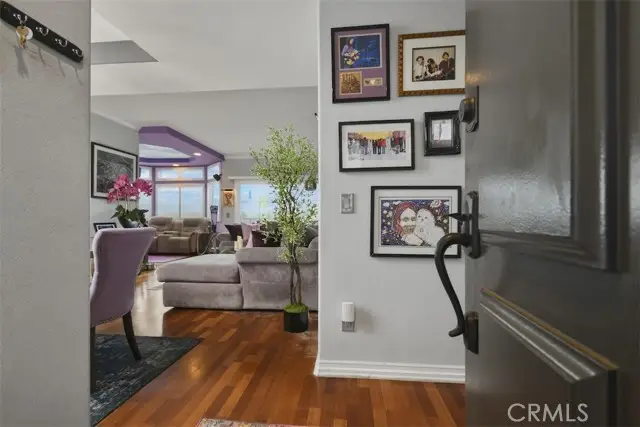 4455 Hazeltine  #208, Sherman Oaks, CA 91423 - #2
