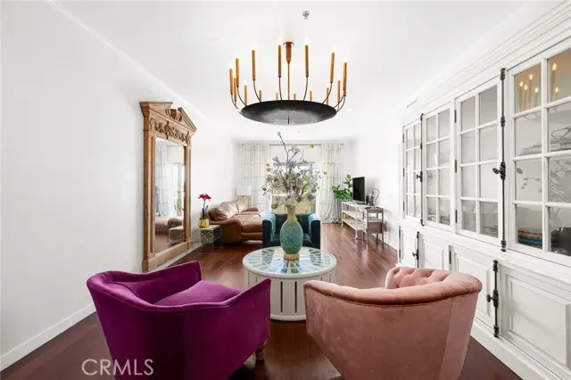 5016 Bakman  #404, North Hollywood, CA 91601 - #1