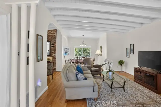 5921 Wish Avenue, Encino, CA 91316 - #2