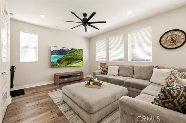 12827 Watt Lane  #E, Sylmar, CA 91342 - #3