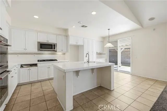 44022 Raven Lane, Lancaster, CA 93536 - #3