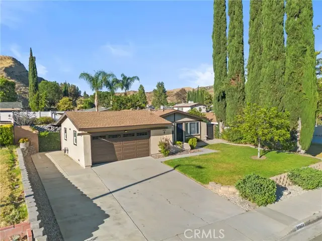 14921 Daffodil Avenue, Canyon Country, CA 91387 - #3