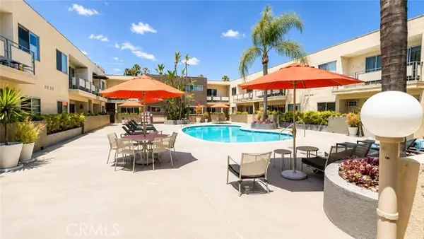 1233 Laurel  #211, West Hollywood, CA 90046