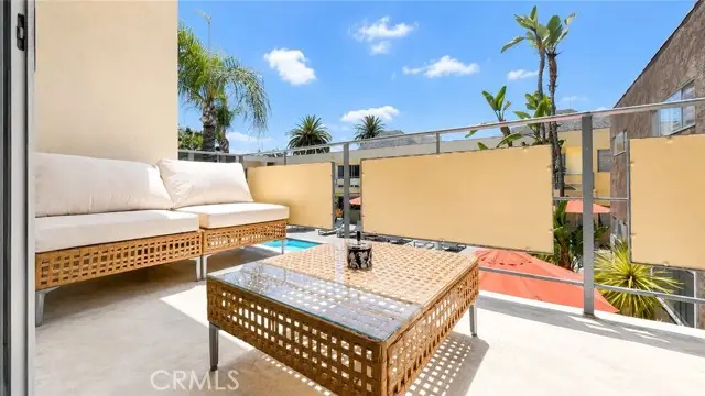 1233 Laurel  #211, West Hollywood, CA 90046 - #2