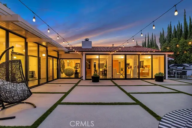 21520 Arcos, Woodland Hills, CA 91364 - #2