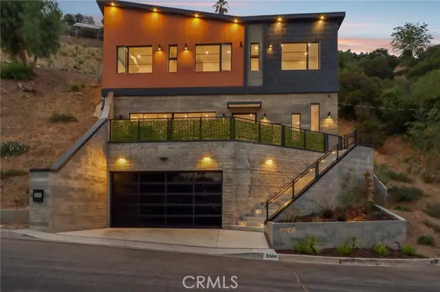 8504 Outland View Drive, Sun Valley, CA 91352 - #3