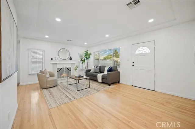 15445 Archwood Street, Van Nuys, CA 91406 - #2