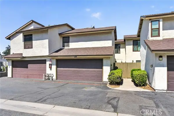 1974 Lynwood Drive  #10E, San Bernardino, CA 92404