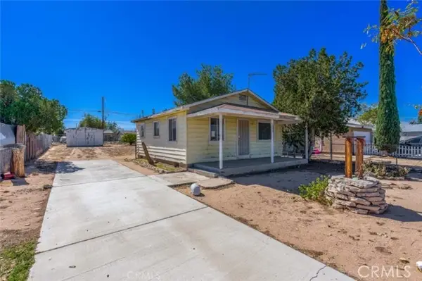 16463 Pine Street, Hesperia, CA 92345