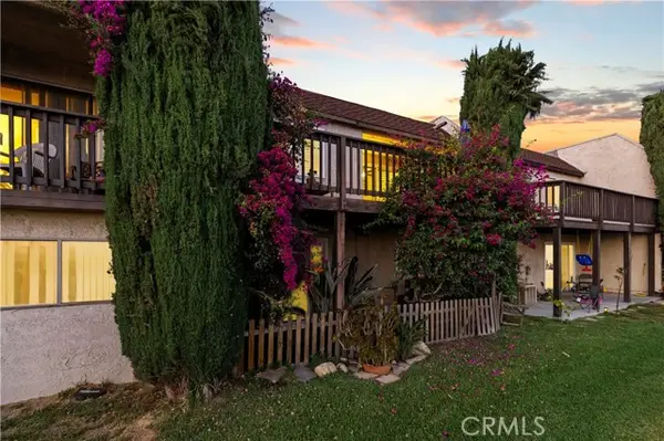 15614 Crestview Lane  #63, Granada Hills, CA 91344
