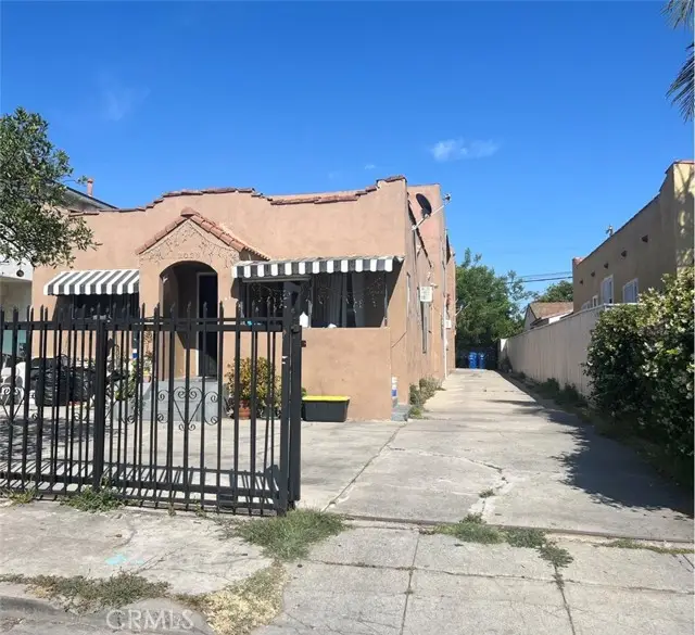 2026 Ridgeley, Los Angeles, CA 90016 - #2