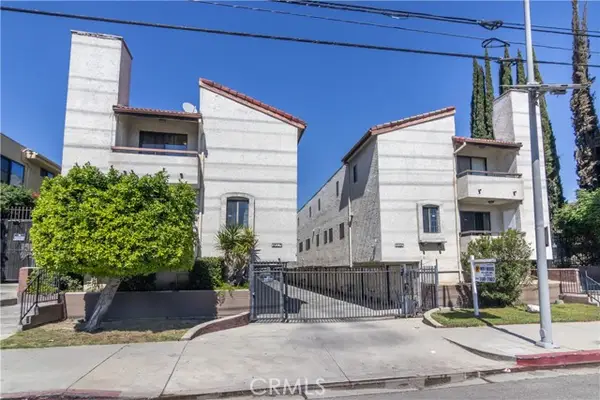 13203 Vanowen Street  #8, North Hollywood, CA 91605