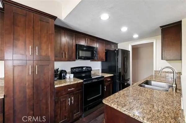 1517 Garfield Avenue  #53, Glendale, CA 91205