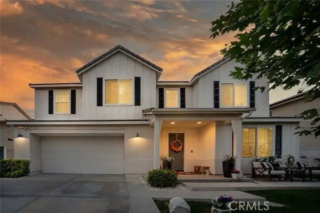 28629 Plume, Saugus, CA 91350 - #1