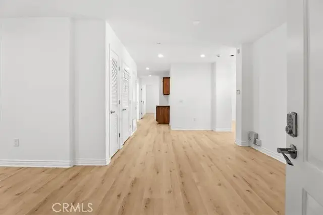 5305 Bellingham  #304, Valley Village, CA 91607 - #2
