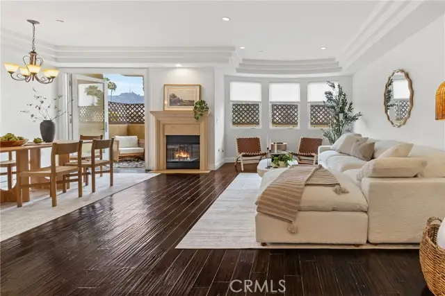 12044 Hoffman  #303, Studio City, CA 91604 - #2