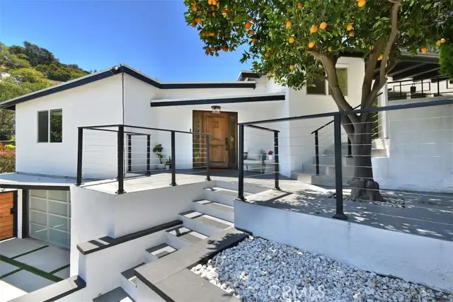 3675 Ventura Canyon, Sherman Oaks, CA 91423 - #1
