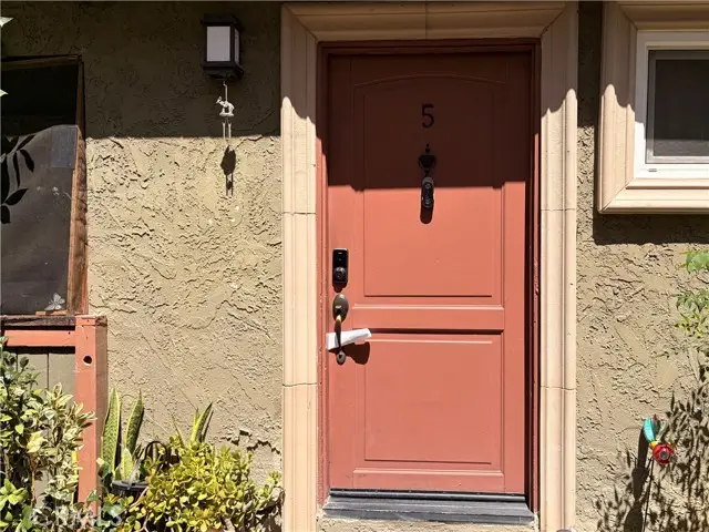 20146 Cohasset Street  #5, Winnetka, CA 91306 - #1