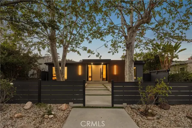 12311 Hartsook Street, Valley Village, CA 91607 - #1