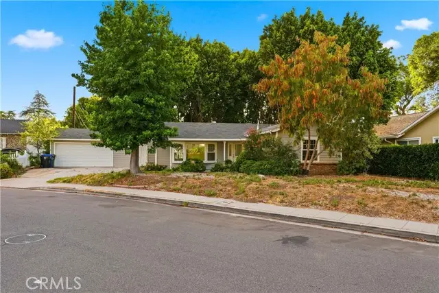 5345 Don Pio Drive, Woodland Hills, CA 91364 - #2