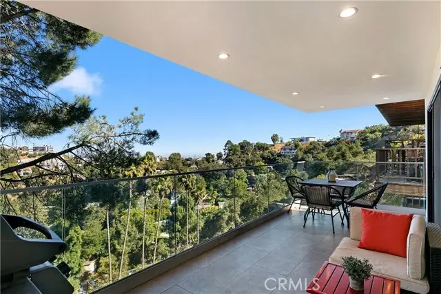 8960 Crescent Drive, Los Angeles, CA 90046 - #1
