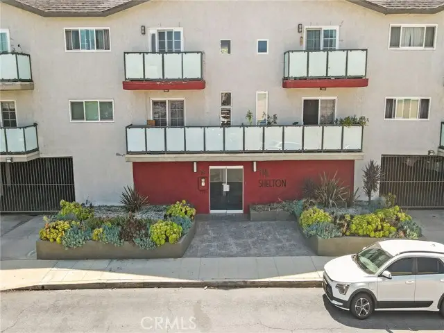 525 Shelton Street  #205, Burbank, CA 91506 - #1