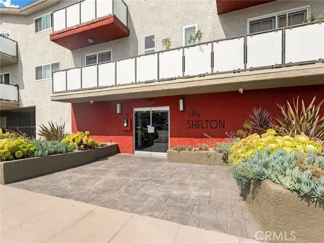 525 Shelton Street  #205, Burbank, CA 91506 - #2