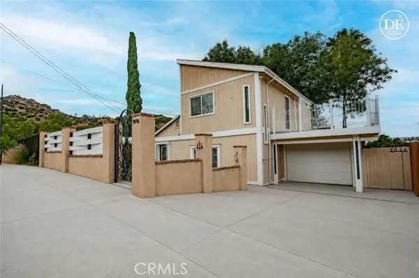 9516 Dennis, Chatsworth, CA 91311