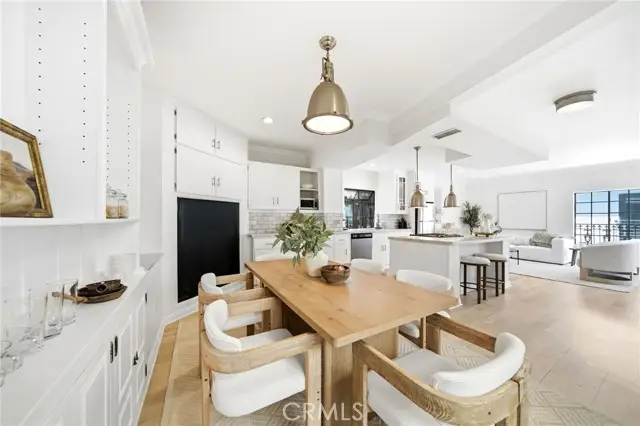 9624 Highland Gorge Drive, Beverly Hills, CA 90210 - #1