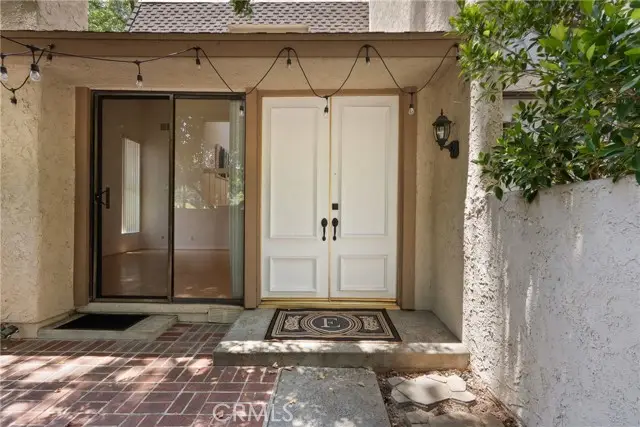 6121 Shoup Ave #35, Woodland Hills, CA 91367 - #3