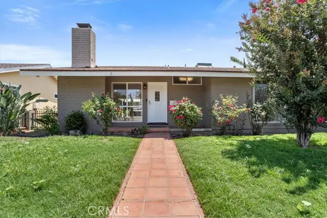 7942 De Soto Avenue, Canoga Park, CA 91304 - #2