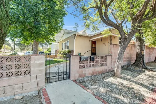 7822 Apperson, Sunland, CA 91040 - #2
