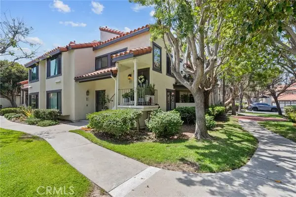 2017 Majorca DR, Oxnard, CA 93035