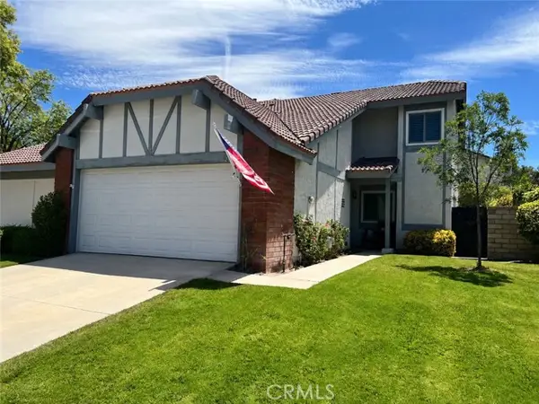 28828 Loretta Lane, Canyon Country, CA 91387