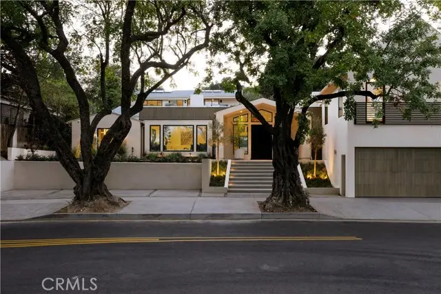12162 Laurel Terrace Drive, Studio City, CA 91604 - #2