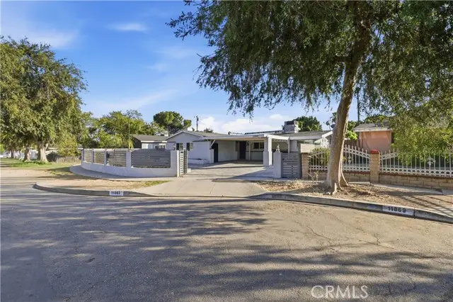 11863 Phillippi Avenue, Pacoima, CA 91331 - #1