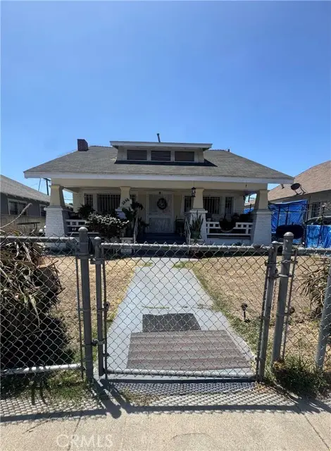 1336 W 46th St, Los Angeles, CA 90037