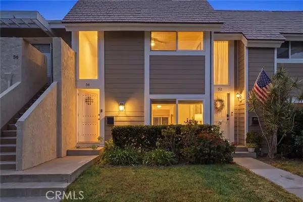 54 Oval Road, Irvine, CA 92604