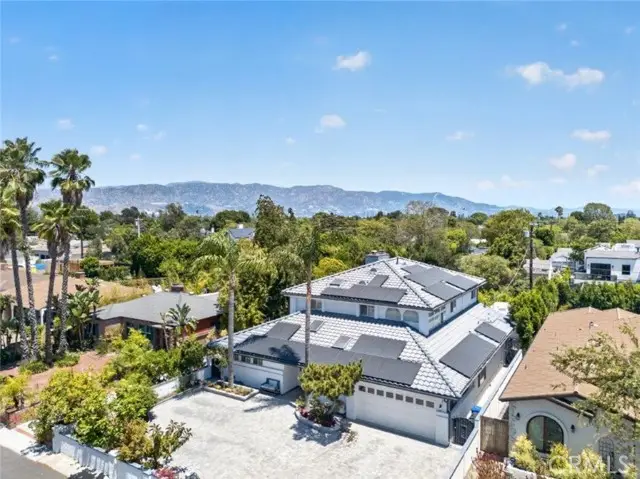 4930 Biloxi, North Hollywood, CA 91601 - #3