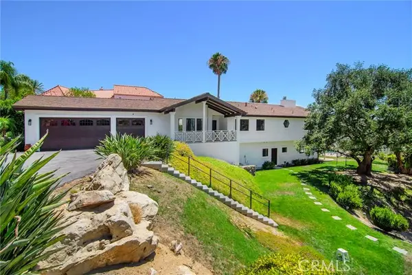 130 Dapplegray Road, West Hills, CA 91307