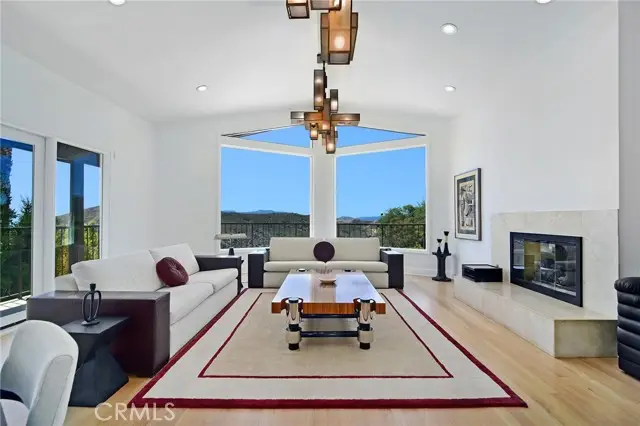 130 Dapplegray Road, West Hills, CA 91307 - #3