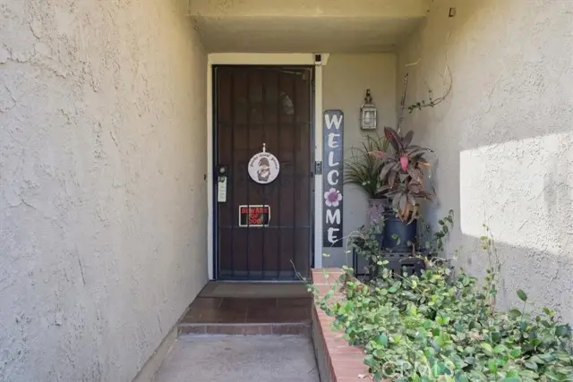 23228 Redbud Ridge, Valencia, CA 91354 - #3