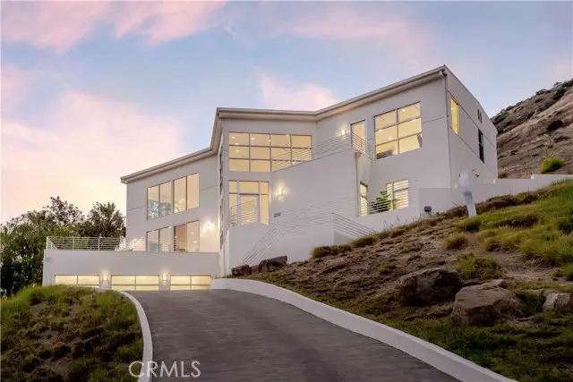 71 Coolwater Road, West Hills, CA 91307 - #2