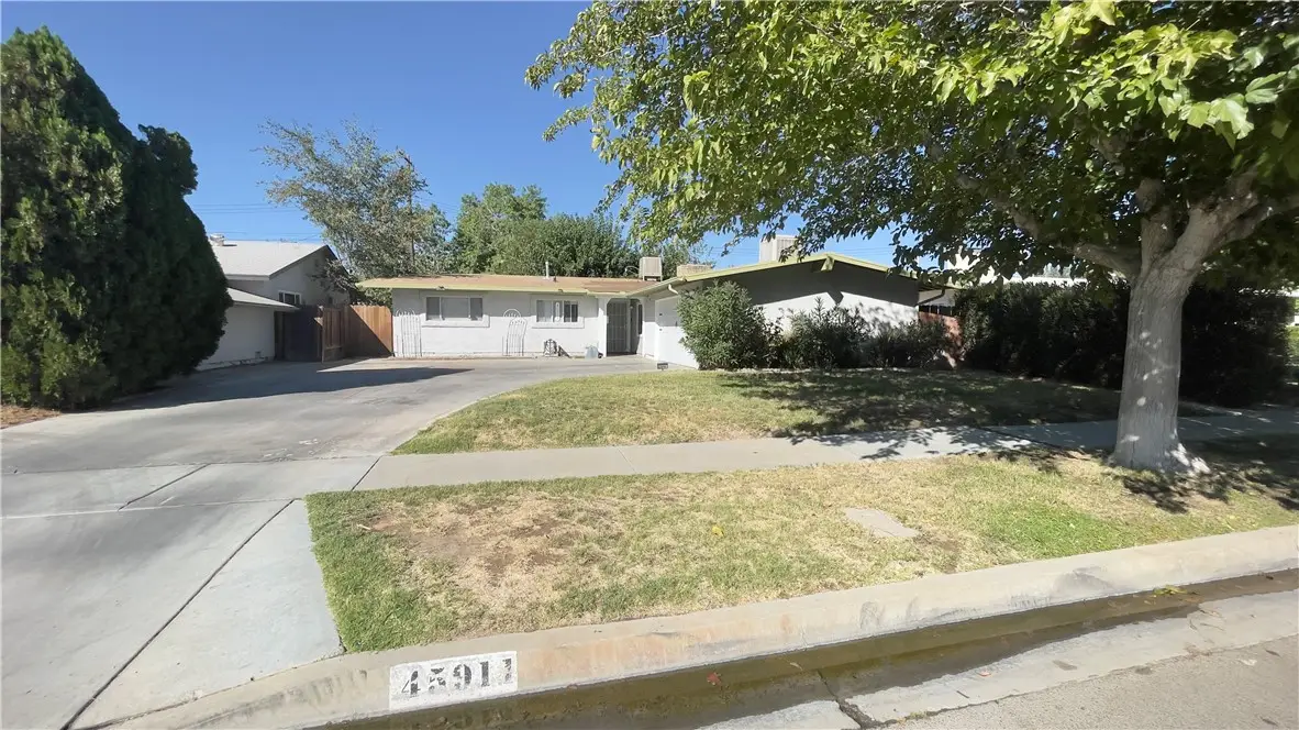 45911 Kingtree Avenue, Lancaster, CA 93534 - #1