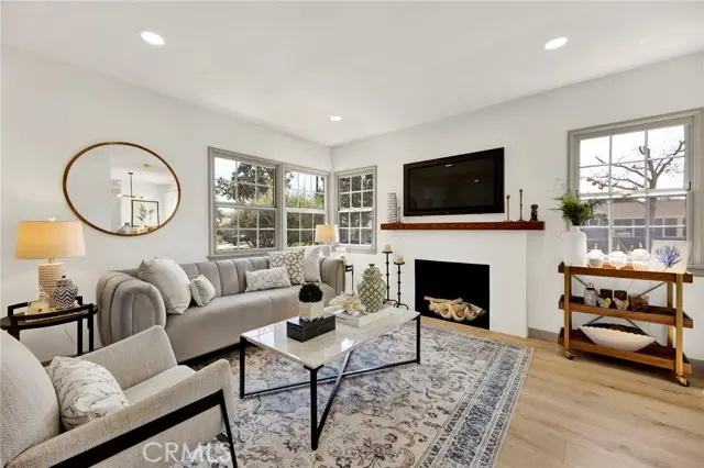 861 Grant Avenue, Glendale, CA 91202 - #3