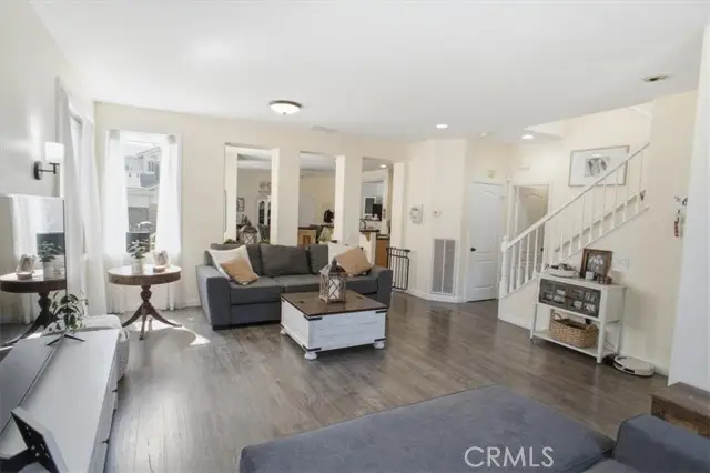 2449 Aurora, Simi Valley, CA 93063 - #3
